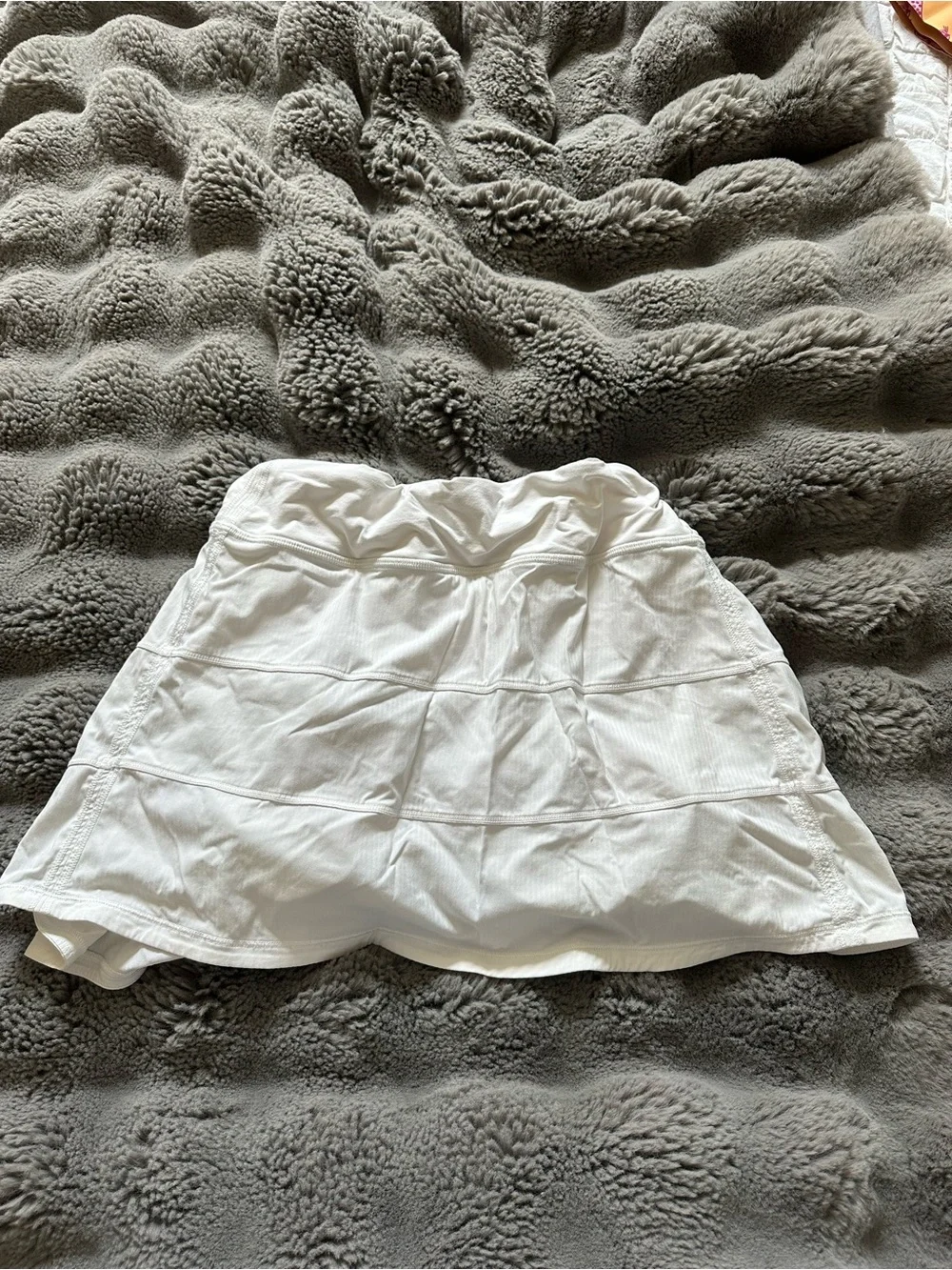 lululemon athletica White Tiered Mini Skirt